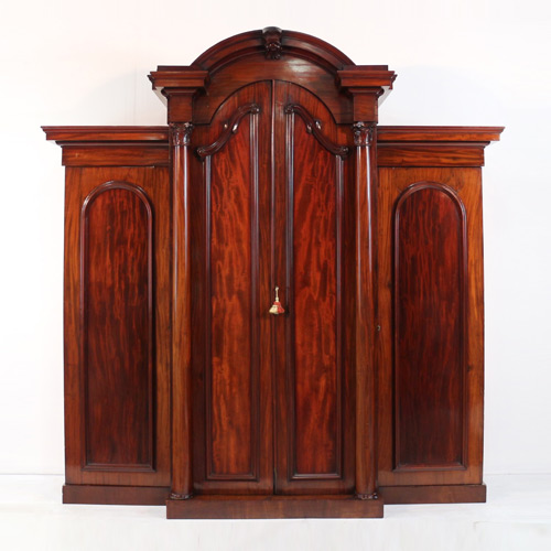 Antique Mahogany Wardrobes on sellingantiques